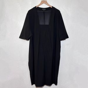 Universal Standard Marilyn Dress in Black